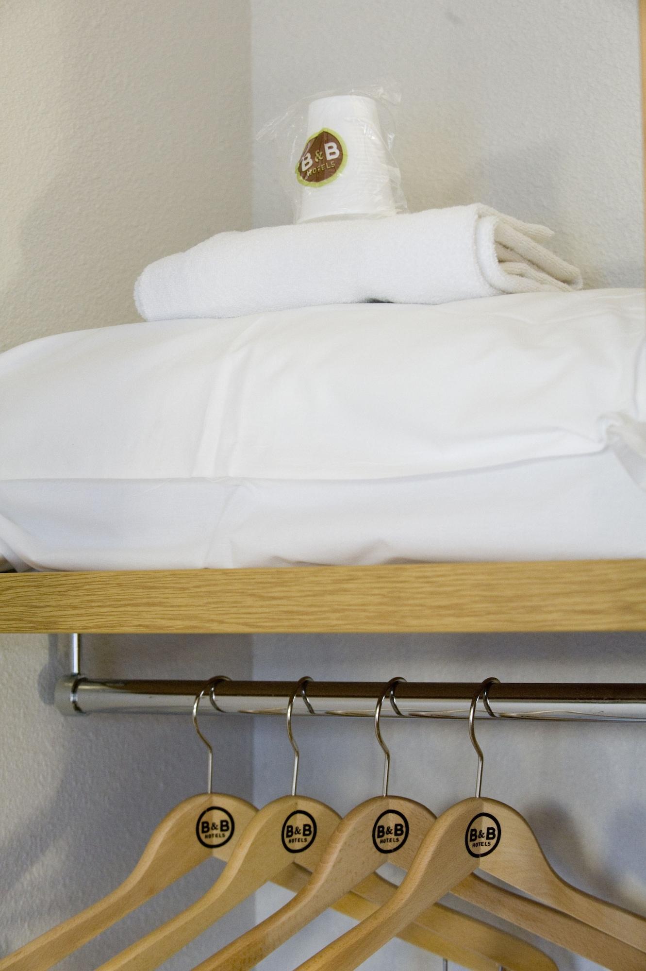 B&B Hotel Le Mans Nord 1 Saint-Saturnin  Esterno foto